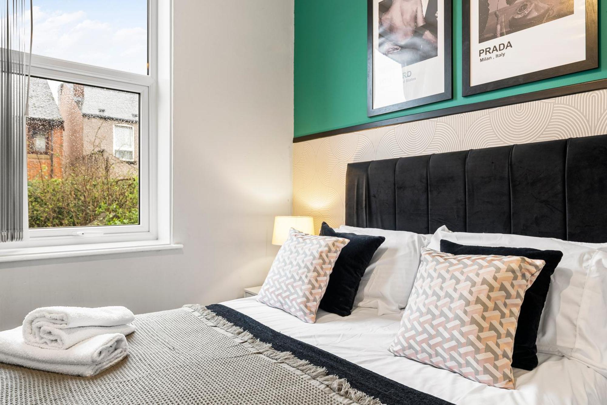 20 Percent Off! Stylish Sheffield Abode Sleeps 12 Exterior foto