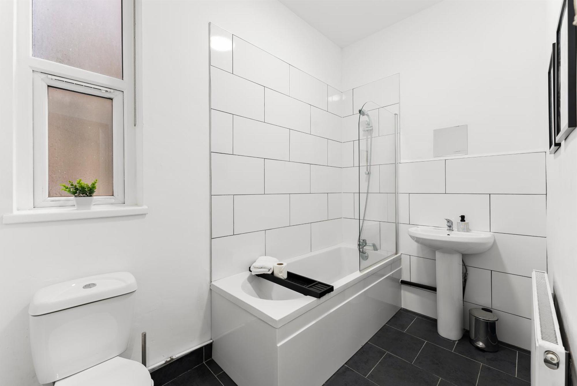 20 Percent Off! Stylish Sheffield Abode Sleeps 12 Exterior foto